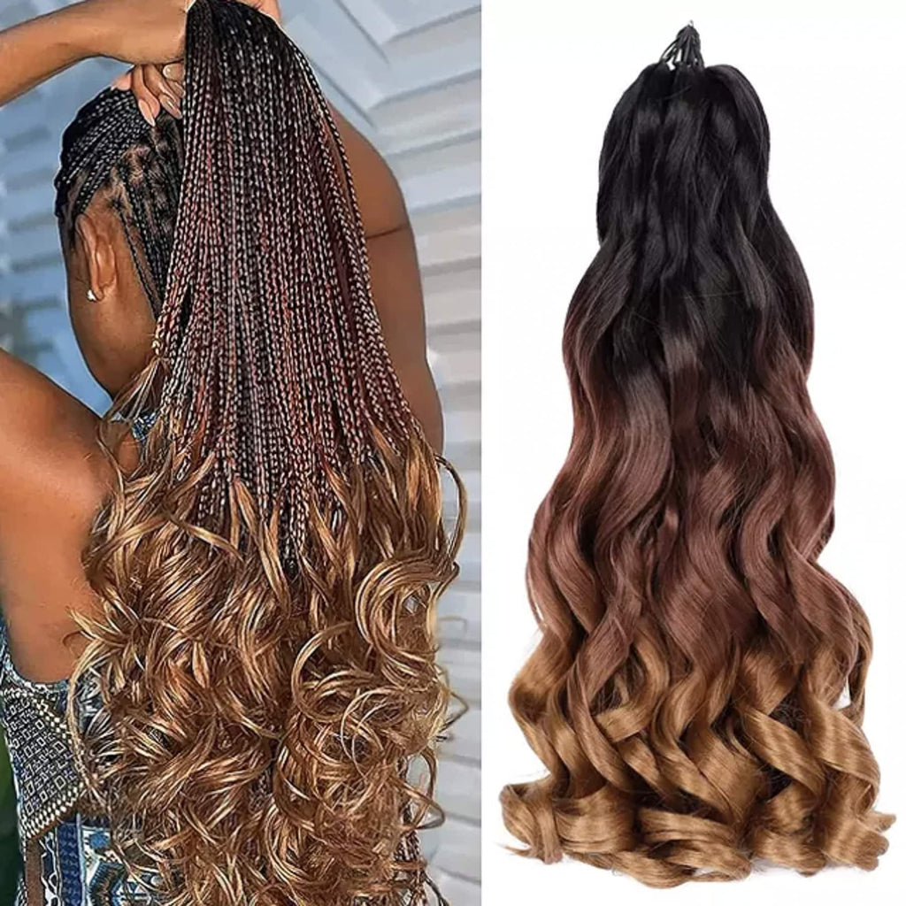 Bild på inflätade French curls med lösa ändar, där flätorna övergår till definierade spirallockar på toppen för en vacker och voluminös look.