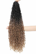 Närbild på Majesty Twist, där de definierade tvistarna skapar en voluminös och texturerad look. Twists är täta och jämnt formade för en naturlig och elegant stil