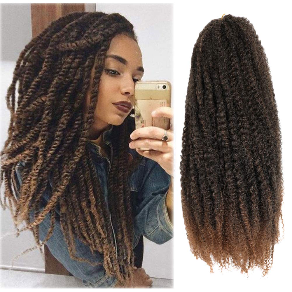 Afro Kinky twist fläthår i naturlig brun ombre-ton, med tät textur och volym för ett kraftfullt och naturligt utseende, perfekt till skyddande frisyrer och twist-styles.