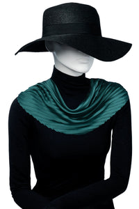 PLEATED SCARF - GREEN